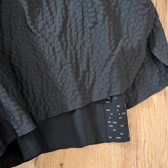 Lululemon shorts SKU512 - Picture 2 of 7